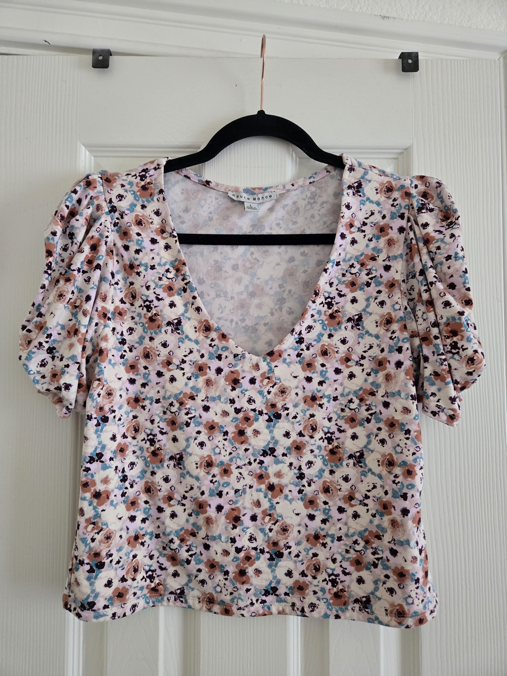 Haute Monde Pink Floral V-Neck Puff Sleeve Blouse